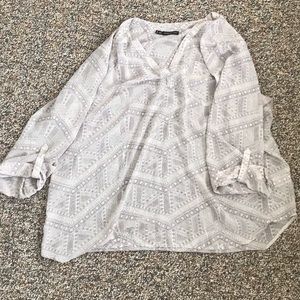 Maurice’s “the perfect blouse” light gray print
